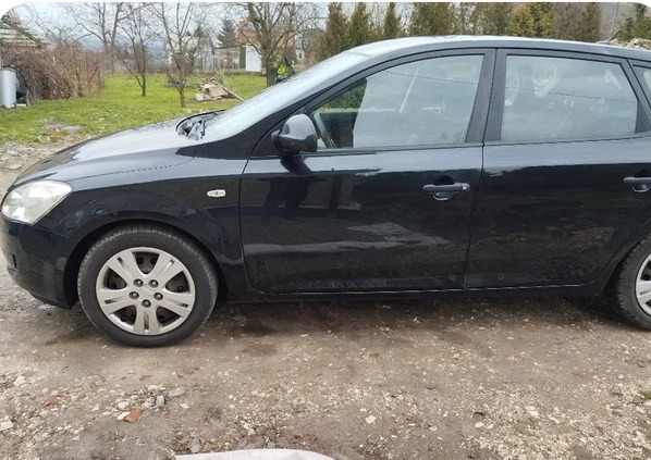 Kia Ceed cena 13200 przebieg: 253047, rok produkcji 2009 z Pieńsk małe 29